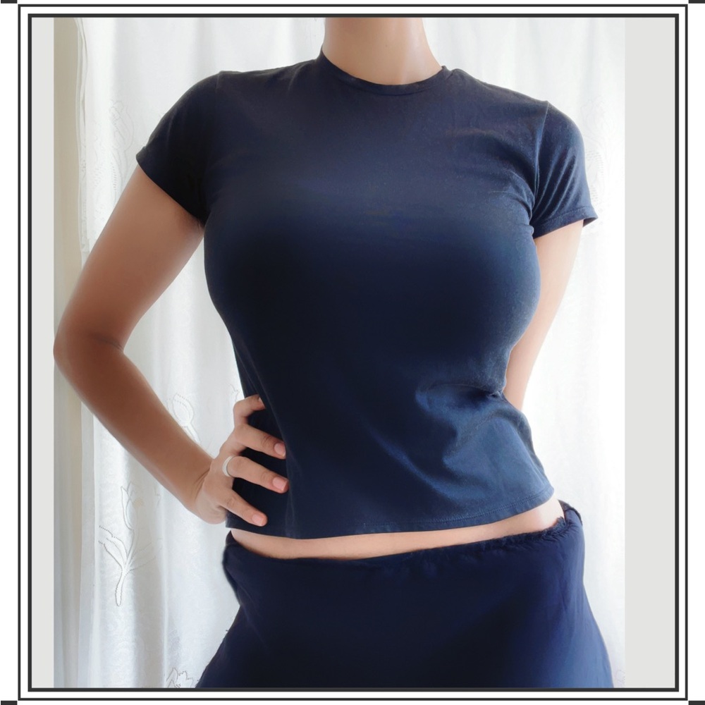 Banana Republic Cropped Tee